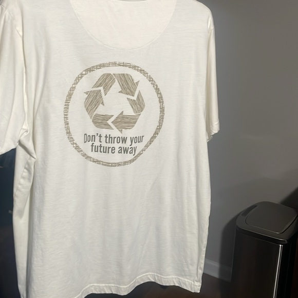 Denim & Flower White XL Don’t Throw Your Future Away T-Shirt - Picture 6 of 6